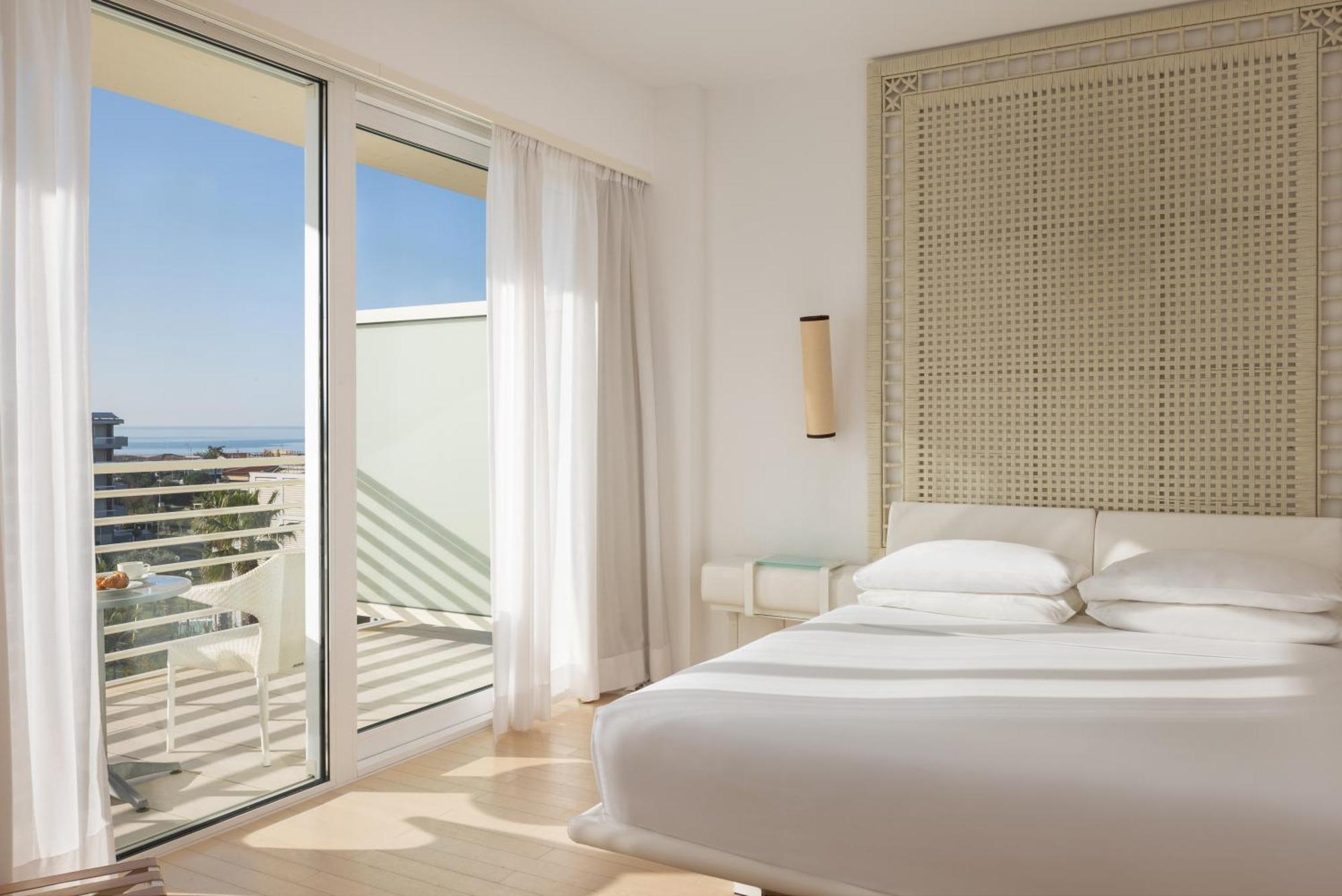 Versilia Lido | Una Esperienze Лидо-ди-Камайоре Экстерьер фото